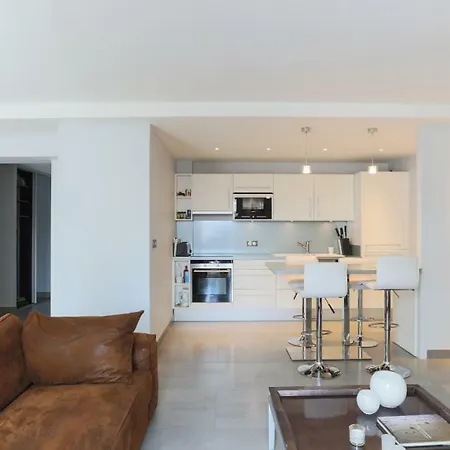 Peace&loft: Jacuzzi & Terrasse * Versay