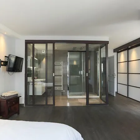 Daire Peace&loft: Jacuzzi & Terrasse Versay