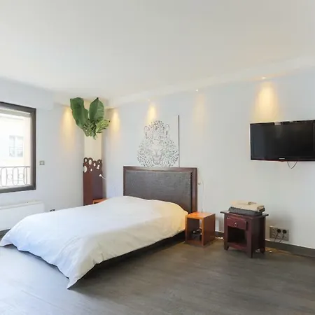 Peace&loft: Jacuzzi & Terrasse Daire