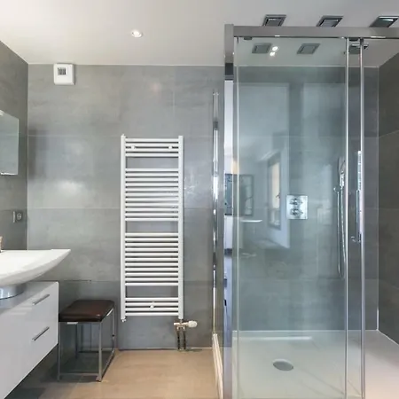 Peace&loft: Jacuzzi & Terrasse Daire